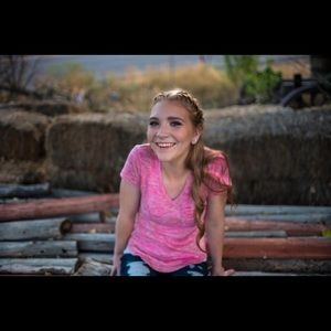 Meet your Posher, Hannah